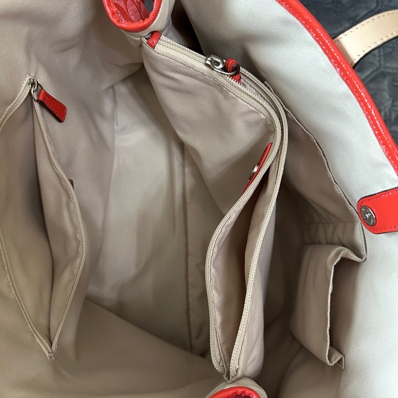 LARGE COACH CARRYALL Red, Excellent Condition, never used - Picture 6 of 10